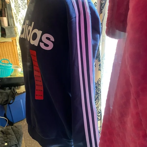 Adidas sweatshirt - Picture 4 of 4